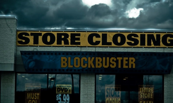 Jatuhnya Raksasa Bisnis Film Blockbuster