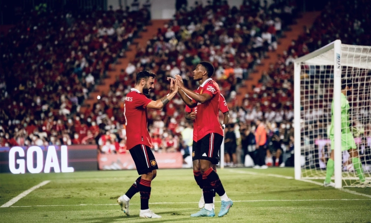 Manchester United Kalahkan Liverpool 4-0 di Pramusim