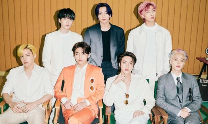 BTS: V Meminta Hadiah Ultah Khusus untuk RM, Begini Tanggapan J-Hope