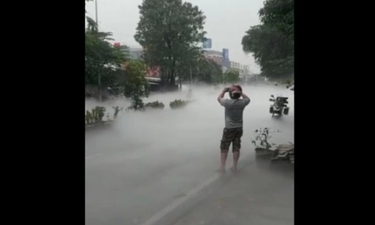 Kebocoran Tabung Gas, Jalan Cimone Tangerang Sempat Tertutup Asap Tebal