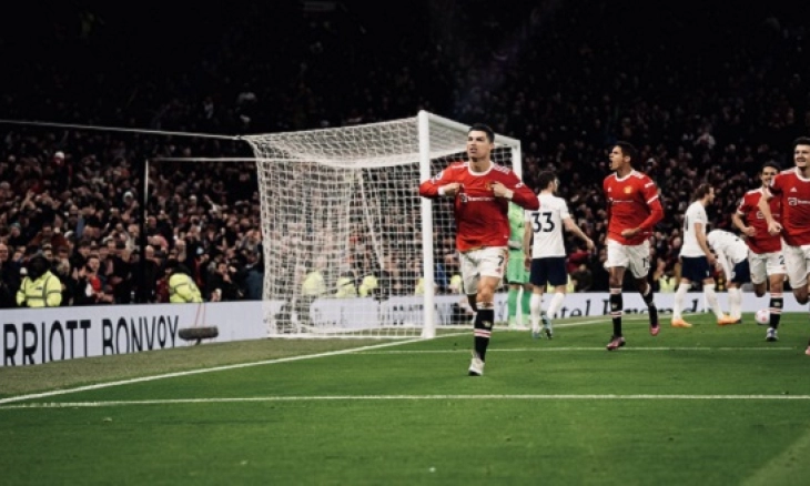 Conte Bilang, MU Beruntung Punya Ronaldo…