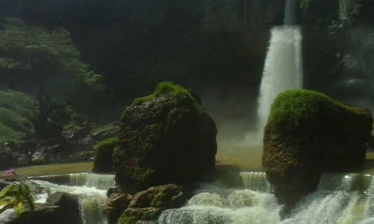 Indahnya Curug Cimarinjung di Geopark Ciletuh Sukabumi 