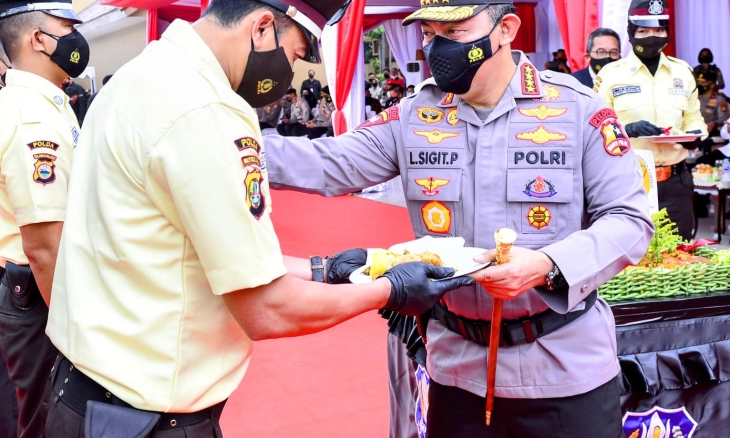 Peluncuran Seragam Baru,  Profesi Satpam Mulia Membantu Tugas Kepolisian