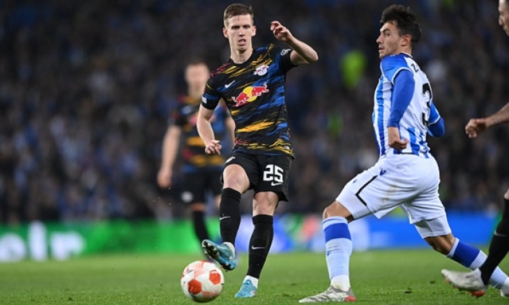 Dani Olmo Kembali Masuk Radar Barca