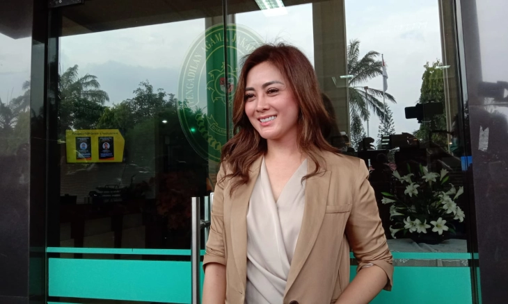 Ini Kata Dhena Devanka Soal Ijonk Sudah Penuhi Kewajiban Pengadilan