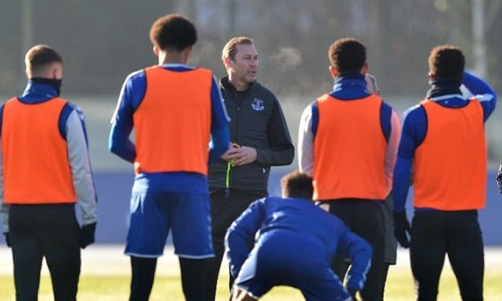 Duncan Ferguson Gantikan Benitez di Everton