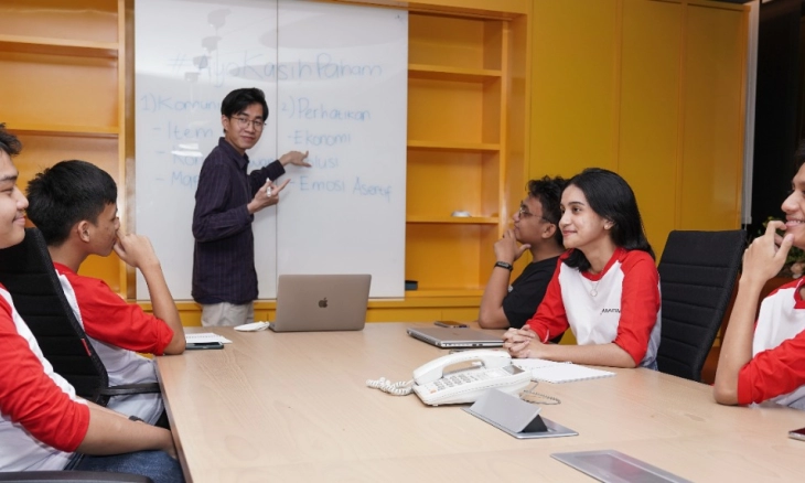 Mobile Legends Professional League Dukung Turnamen Esports Student