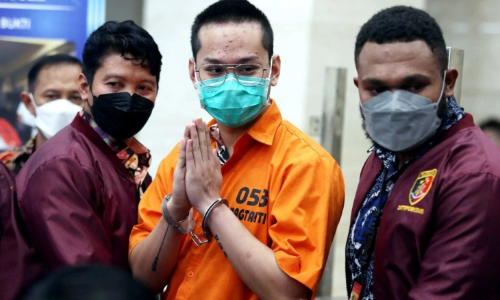 Peran Fakarich Guru Indra Kenz dalam Kasus Binomo