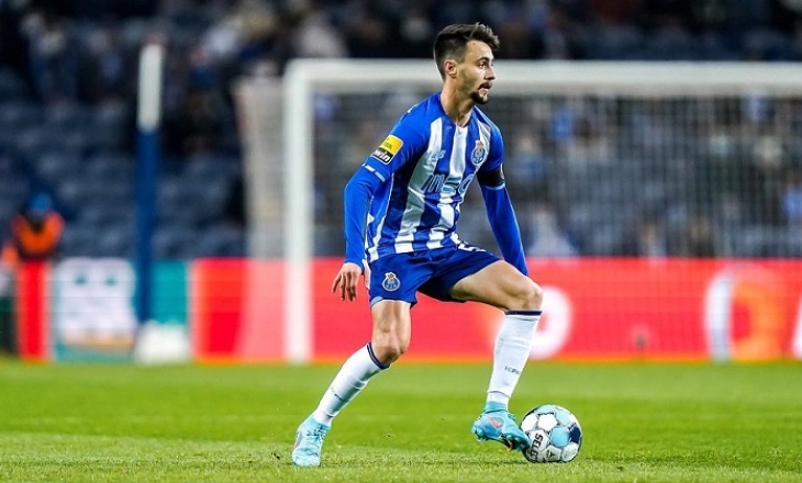 Arsenal Datangkan Vieira dari Porto