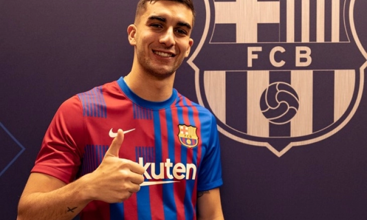 Barcelona Umumkan Kedatangan Ferran Torres