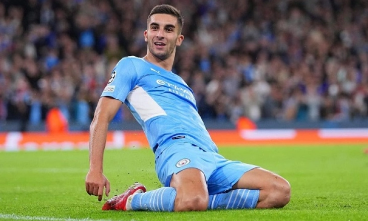 Ferran Torres ke Barcelona, Ini Kata Guardiola…