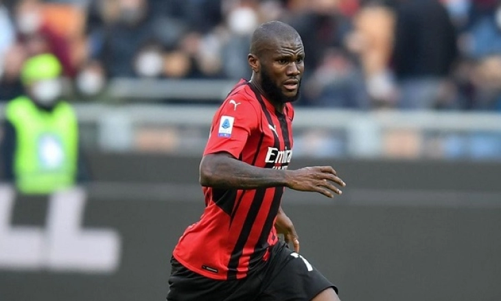 Barcelona Gelar Negosiasi dengan Kessie