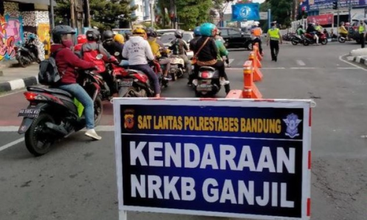 Satlantas Polrestabes Bandung Berlakukan Kembali Sistem Ganjil Genap Akhir Pekan Ini