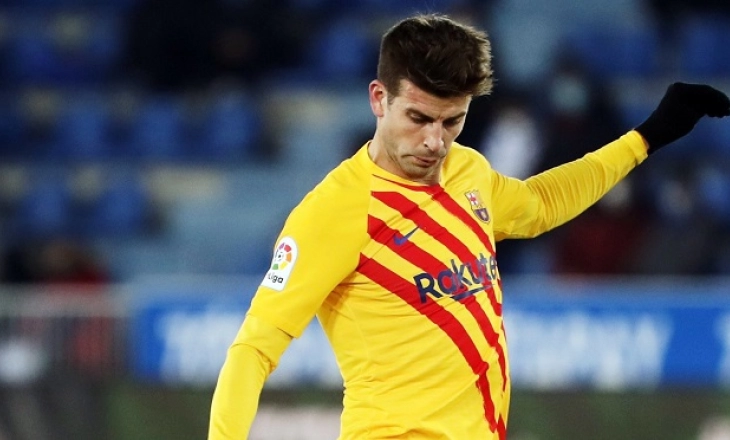 Demi Penghematan, Barcelona Ingin Pique Pensiun Tahun Depan