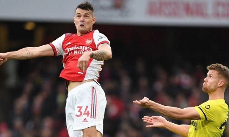 Mourinho Masih Ngebet Boyong Granit Xhaka