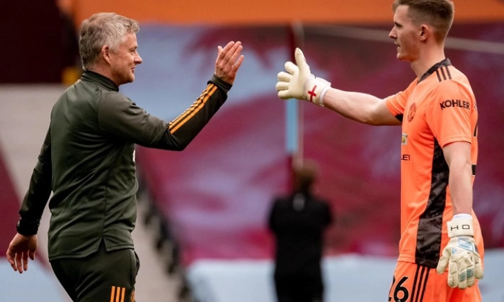 Ajax Ingin Selamatkan Karir Kiper Cadangan MU