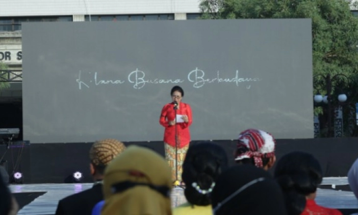 Memajukan Kebudayaan Indonesia di Kancah Dunia Melalui Kebaya dan Dorong Hari Kebaya Nasional