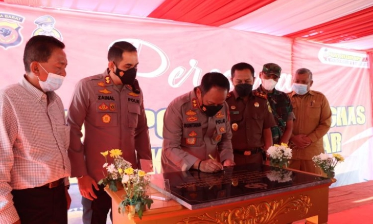 Kapolda Jabar Resmikan Gedung Baru Polsek Cireunghas di Sukabumi