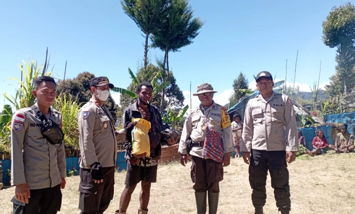 Bangun Komunikasi dengan Kaum Perempuan, Satgas Binmas Noken Laksanakan Program “PEKA”