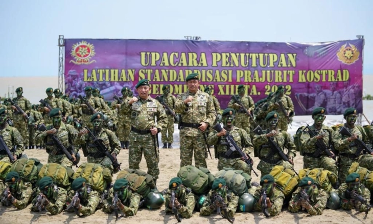 Pangkostrad Kukuhkan Kapolri jadi Warga Kehormatan Kostrad