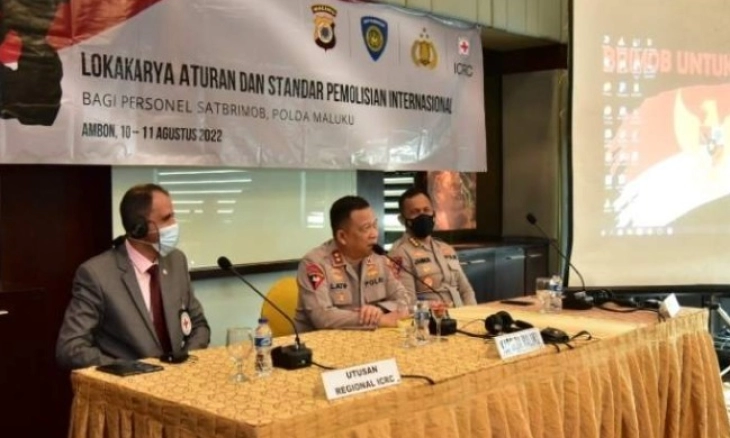 Kapolda Buka Lokakarya Aturan Standar Pemolisian Internasional bagi Personel Satbrimobda Maluku