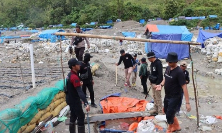 Cegah Terjadinya Kerusakan Lingkungan, Kapolda Maluku Perintahkan Jajarannya Tindak Tegas Penambang Ilegal di Gunung Botak