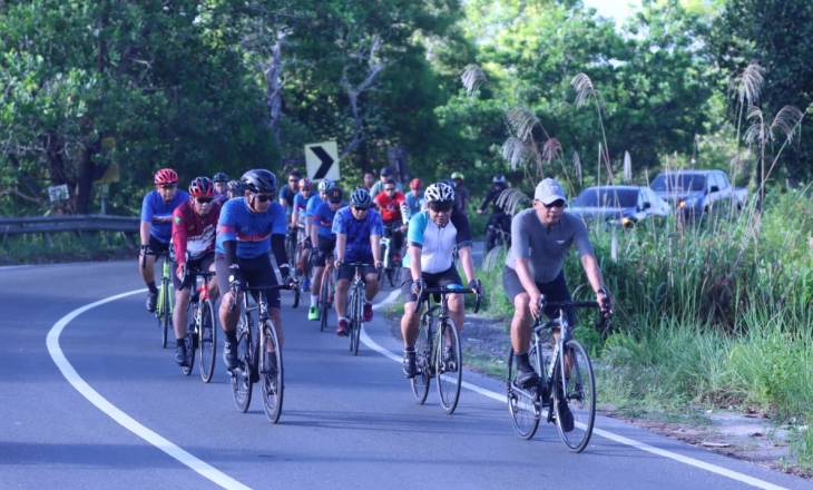  Kejuaraan Nasional Balap Sepeda Road Bike Gubernur Cup 2022 di Kalteng