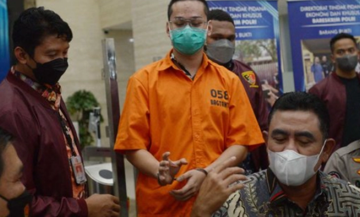 Polri Kembali Limpahkan Berkas Kasus Indra Kenz ke Kejaksaan