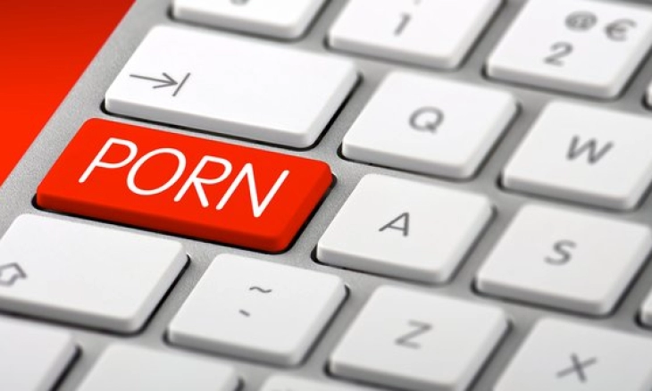 Polda Bali Amankan Seorang Youtuber Terkait Konten Pornografi dan Judi Online