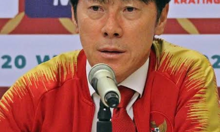 Shin Tae-yong Pantau Liga 1 Mulai 13 Januari 2022