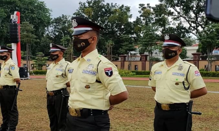 Polri Luncurkan Seragam Baru Satpam Hari Ini