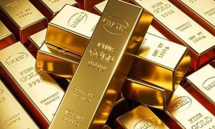 Emas Anjlok US$5,5 Gegara Berototnya Dolar AS 