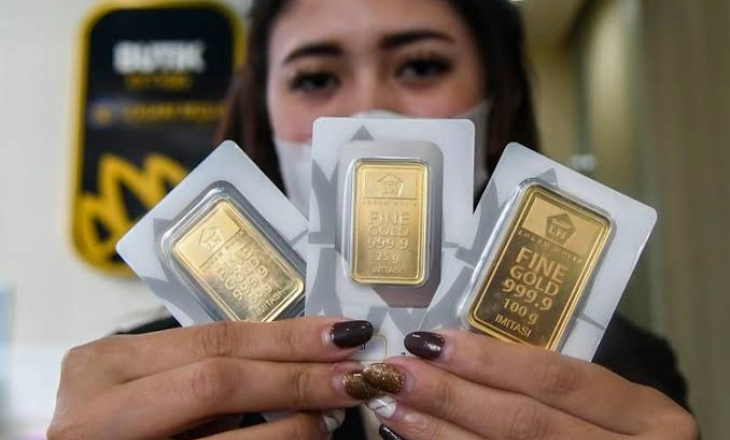 Harga Emas Antam Terus Bergerak Menuju Sejuta Per Gram
