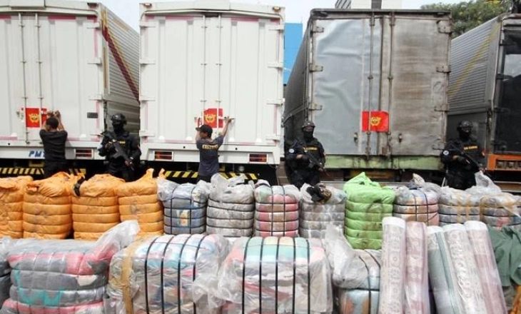 Kemendag Buka Keran Impor, Industri Tekstil dalam Ancaman