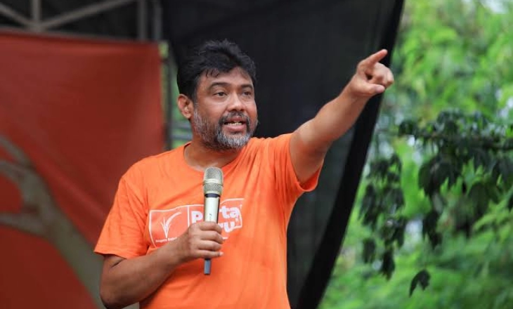 Buruh Tolak Beli Minyak Goreng Pakai Aplikasi PeduliLindungi