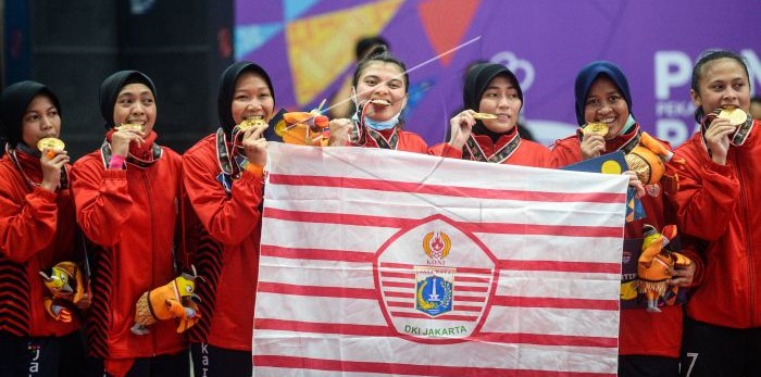 Sepak Takraw Ganda Putri DKI Jakarta Raih Mendali Emas 