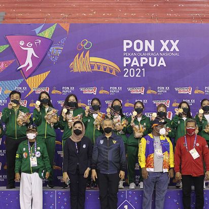 Tim Basket Putri Jatim Akhirnya Membawa Pulang Medali Emas Untuk Cabor Basket 5x5 PON XX Papua 2021