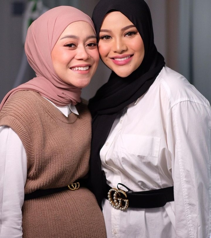 Potret Lesti Kejora & Aurel Hermansyah, Sama-sama Pamer Baby Bump Bun