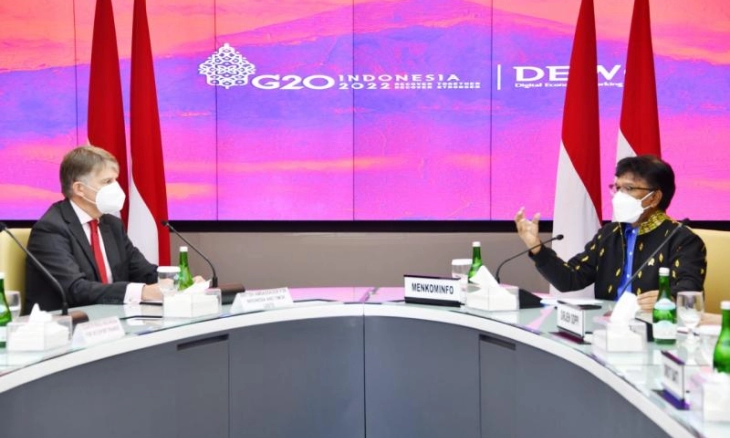 Inggris Serius Dukung Pembiayaan Satelit SATRIA-2