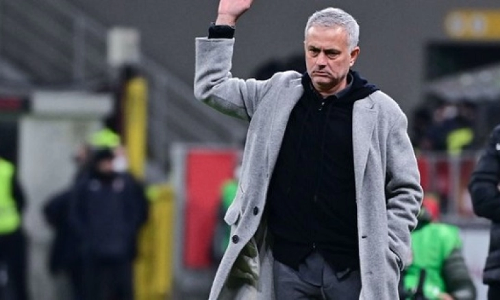 Jose Mourinho Mulai Menyerah?