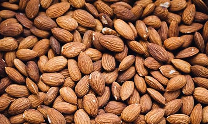 7 Manfaat Kacang Almond yang Terkenal di Dunia
