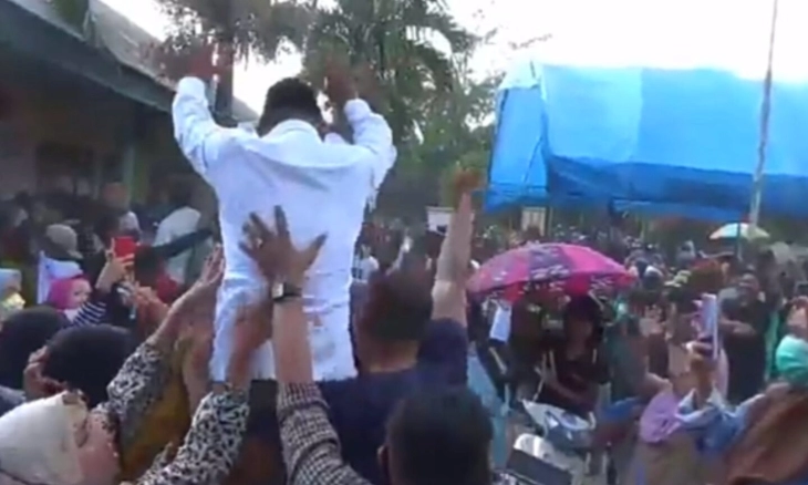 Heboh! Wartawan Jadi Kepala Desa 