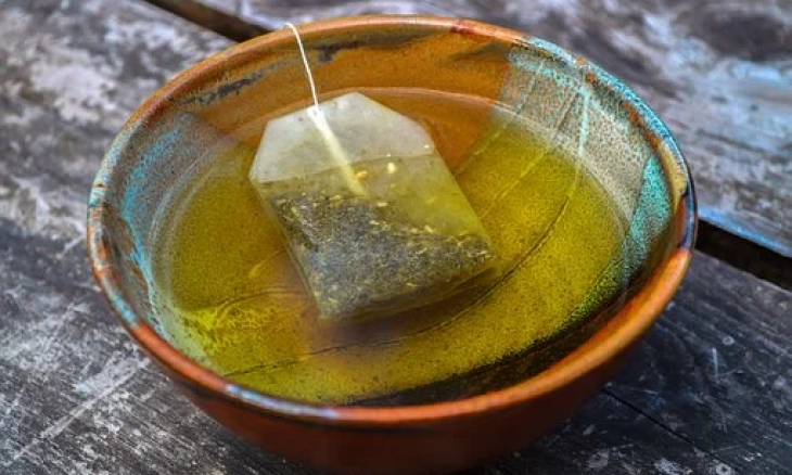 Kulit awet Muda dengan Ampas Teh