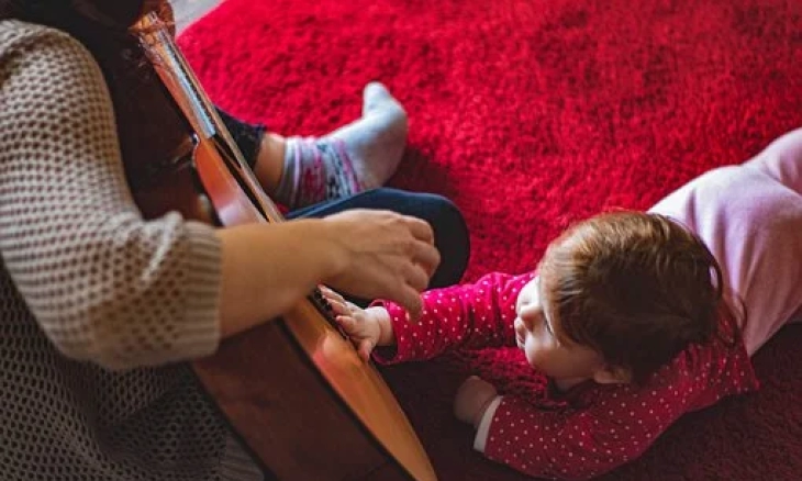 Bau di Karpet Hilang Hanya dengan Baking Soda
