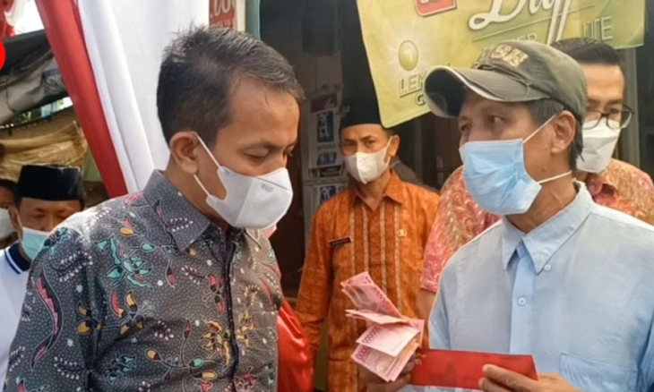 Kemensos Tinjau Langsung Penyaluran Bansos di Kota Cilegon