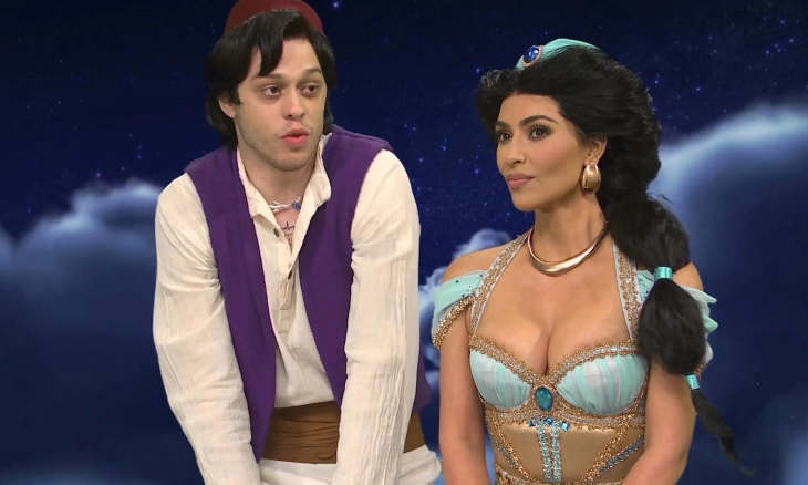 Pete Davidson Terbuka tentang Hari Valentine Bersama Kim Kardashian