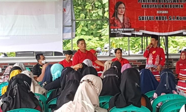 Dibantu Dapatkan Beasiswa, Ratusan Mahasiswa Kirim Video Ucapan Terima Kasih