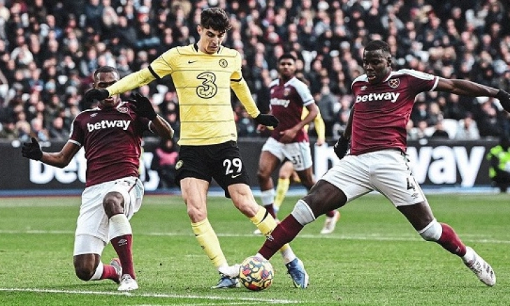 Gegara Kucing, Bek West Ham Ini Terancam Empat Tahun Bui