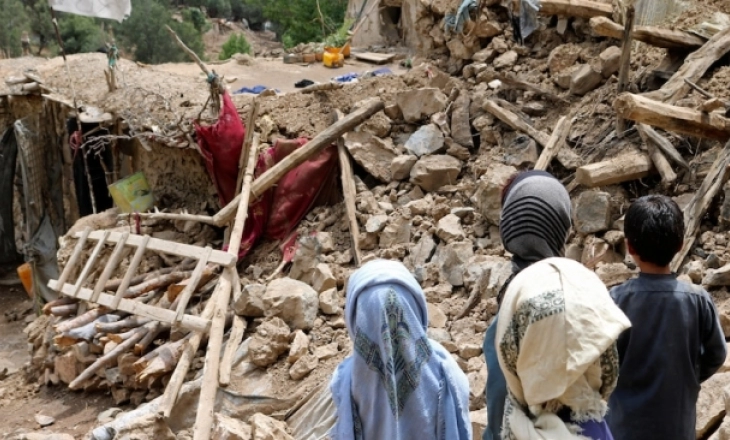 Gempa Afghanistan: Ribuan Meninggal, Satu Rumah Diisi 7-8 Orang
