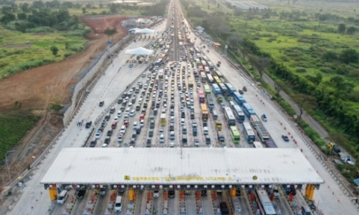 H-7 Lebaran, Terpantau Volume Kendaraan Keluar Jakarta Naik 9%
